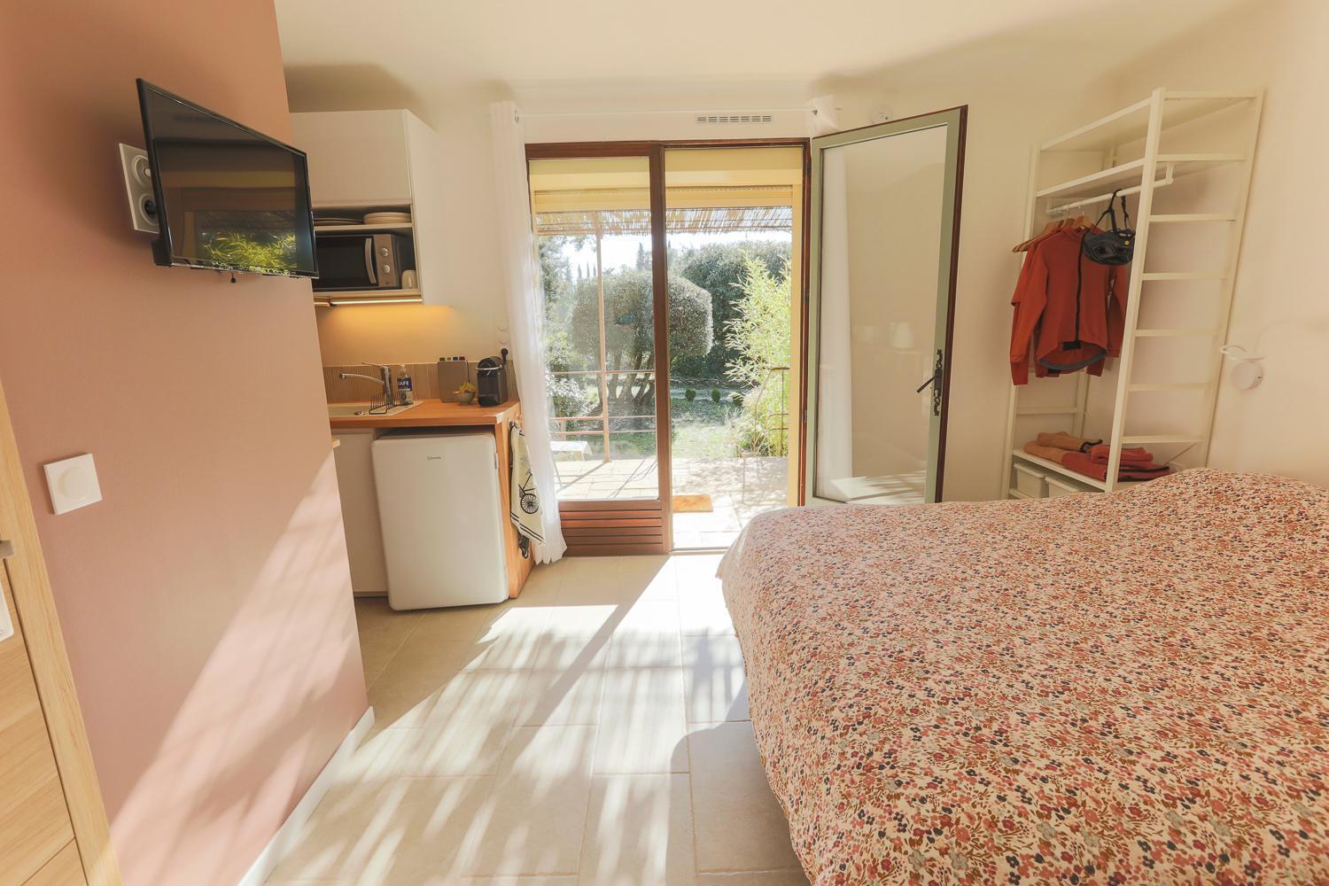 Rouleraventoux, Sportif Avec Piscine, Sauna, Salle De Sport, Jardin *